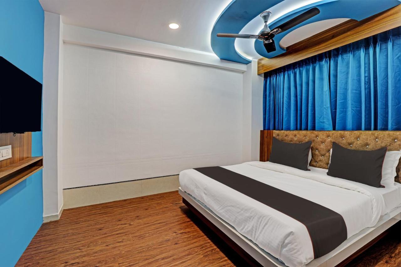 Collection O Hotel Swarg Surate Exterior foto